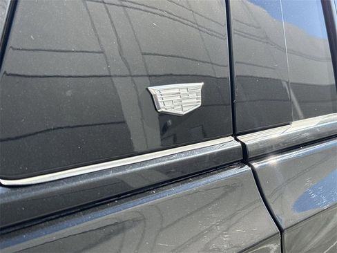 Used 2023 Cadillac Escalade ESV Sport image 30