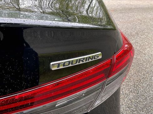Used 2023 Honda Civic Touring image 29