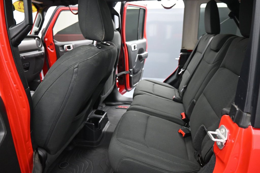 Used 2022 Jeep Wrangler Unlimited Sport AWD/4WD image 16