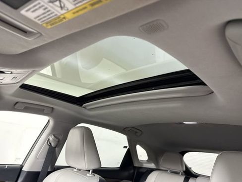 Used 2018 Lexus RX 350 AWD w/ Premium Package image 19