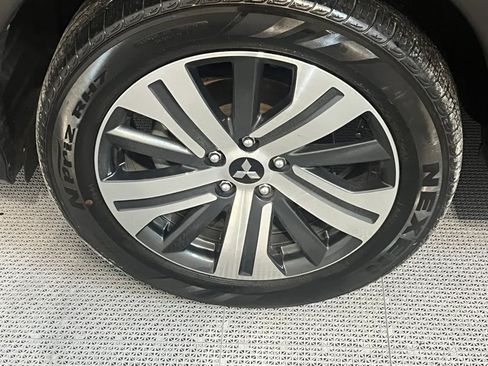 Used 2024 Mitsubishi Outlander Sport AWD image 23