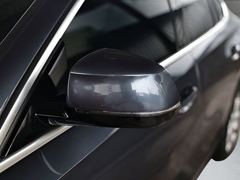 Used 2020 BMW X6 xDrive40i w/ Premium Package image 17