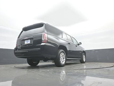 Used 2019 GMC Yukon XL SLT image 33