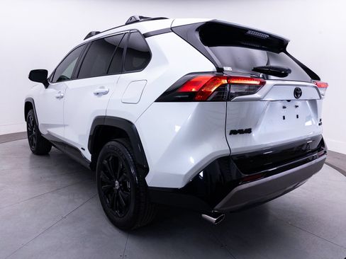Used 2024 Toyota RAV4 SE w/ Weather Package AWD/4WD image 15