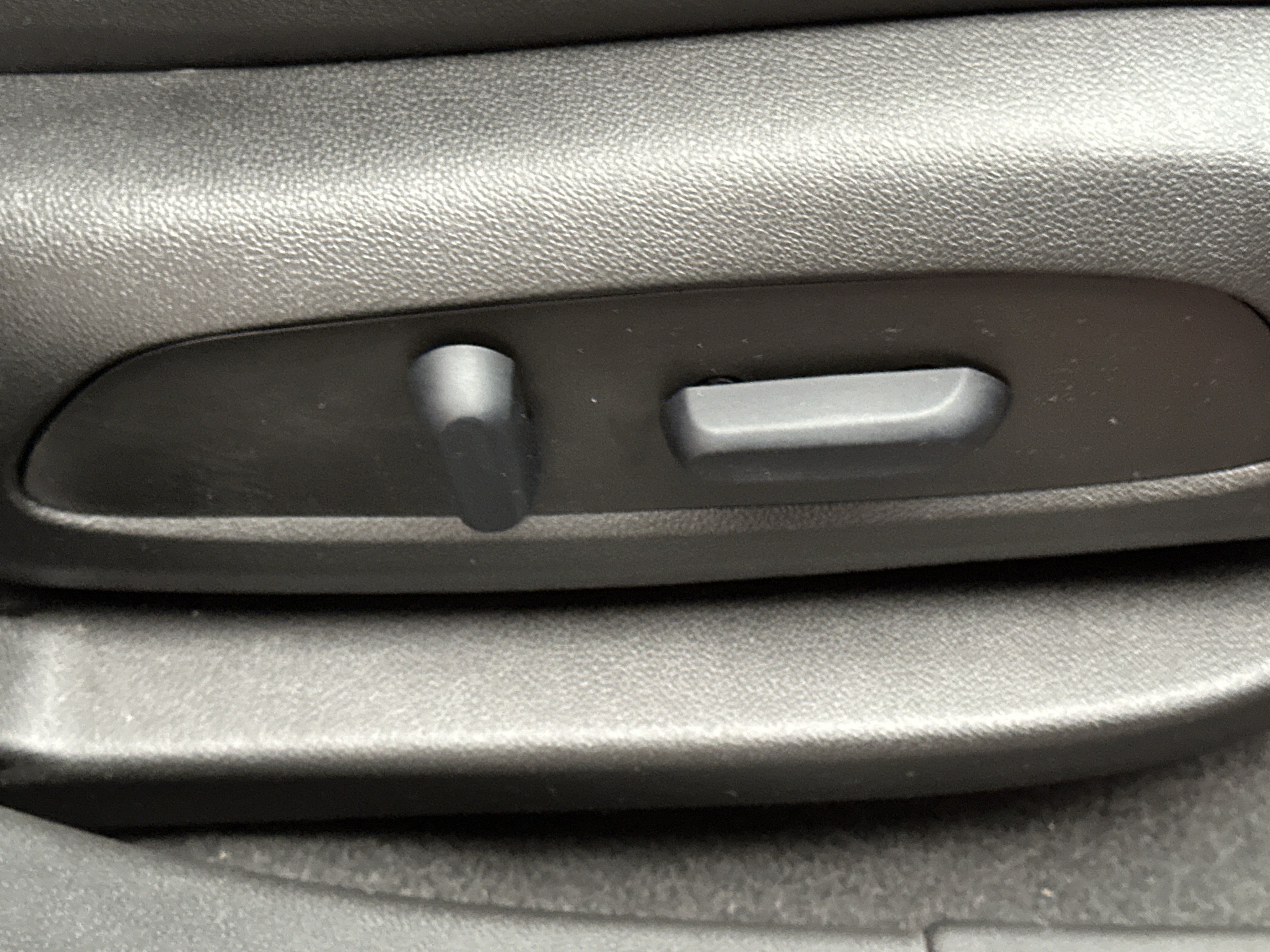 Used 2024 Chevrolet Blazer LT w/ LPO, Floor Liner Package FWD image 22