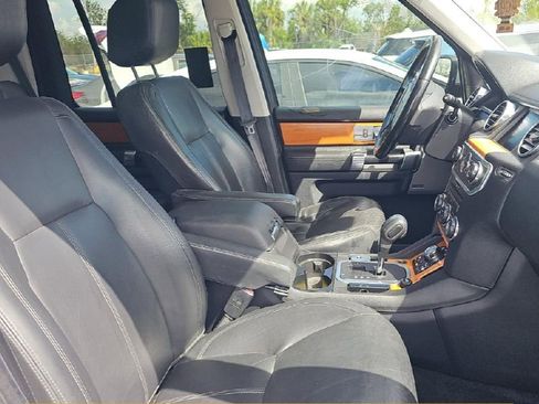 Used 2011 Land Rover LR4 HSE image 7