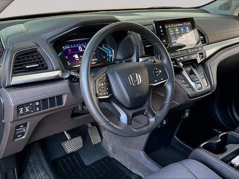 Used 2022 Honda Odyssey EX image 17