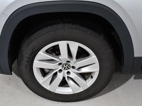 Used 2021 Volkswagen Atlas S image 24