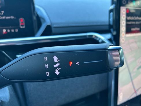 Used 2026 GMC Sierra EV Elevation AWD/4WD image 18