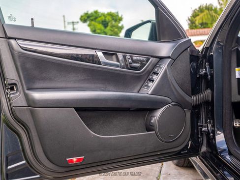 Used 2013 Mercedes-Benz C 63 AMG Sedan image 45