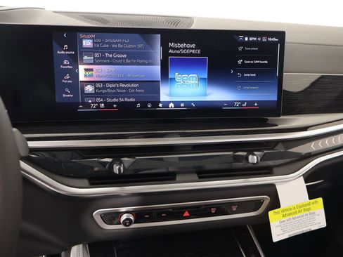 New 2026 BMW X5 xDrive40i w/ M Sport Package AWD/4WD image 5