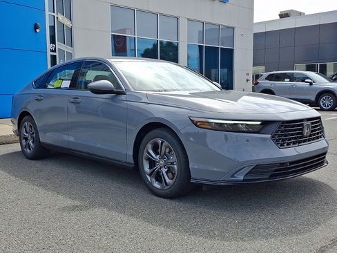New 2026 Honda Accord EX-L image 2