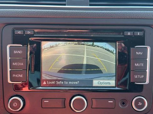 Used 2014 Volkswagen Jetta TDI FWD image 28