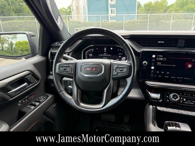 Used 2022 GMC Sierra 1500 AT4 w/ AT4 Premium Package AWD/4WD image 18