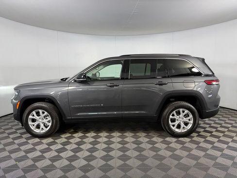 Certified 2023 Jeep Grand Cherokee Limited AWD/4WD image 10