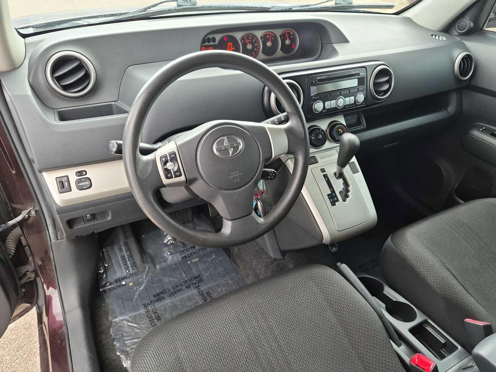 Used 2008 Scion xB FWD image 10