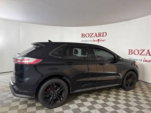 Certified 2019 Ford Edge ST w/ Equipment Group 401A AWD/4WD image 9