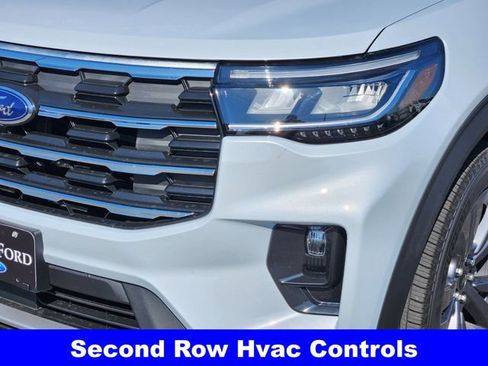 New 2026 Ford Explorer Active image 8