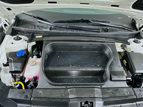 Used 2024 Hyundai Ioniq 6 SE image 33