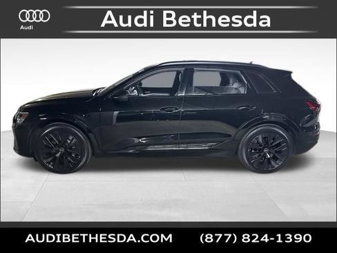 Certified 2024 Audi Q8 e-tron Prestige w/ Prestige Package AWD/4WD image 4