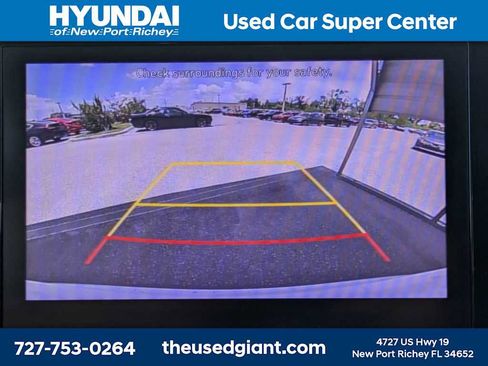 Used 2021 Hyundai Santa Fe SE w/ Cargo Package FWD image 22
