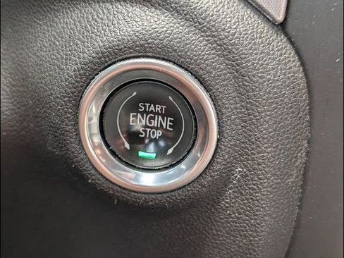 Used 2021 GMC Sierra 1500 SLT w/ SLT Premium Plus Package AWD/4WD image 7