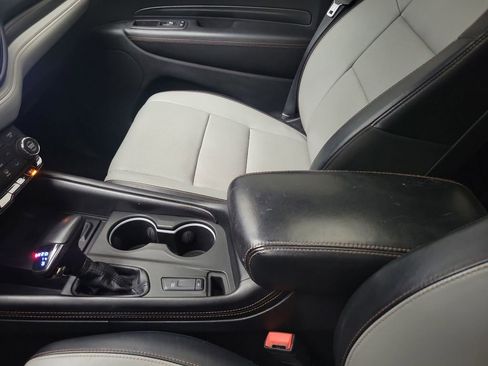 Used 2021 Dodge Durango R/T w/ Technology Group image 30