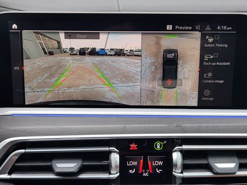 Used 2021 BMW X7 xDrive40i w/ M Sport Package AWD/4WD image 20
