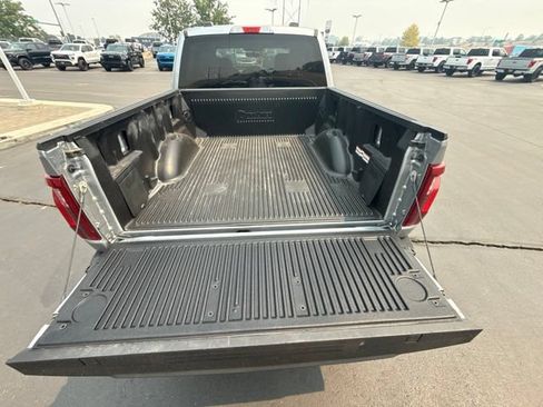 Used 2024 Ford F150 XLT AWD/4WD image 5