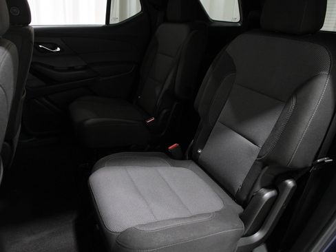 Certified 2023 Chevrolet Traverse LT image 19