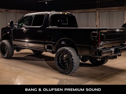 Used 2026 Ford F250 Platinum w/ Platinum Plus Package image 7