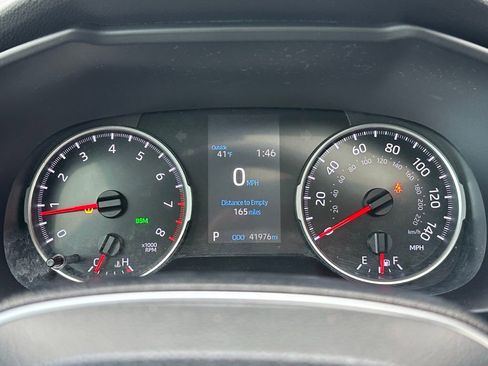 Used 2020 Toyota RAV4 XLE Premium image 40