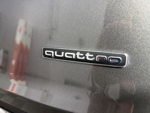 Used 2023 Audi Q7 3.0T Premium Plus image 28