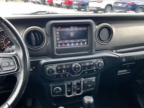 Used 2021 Jeep Wrangler Unlimited Sport image 9