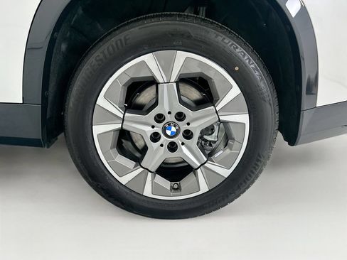 New 2026 BMW X1 xDrive28i w/ Technology Package AWD/4WD image 29