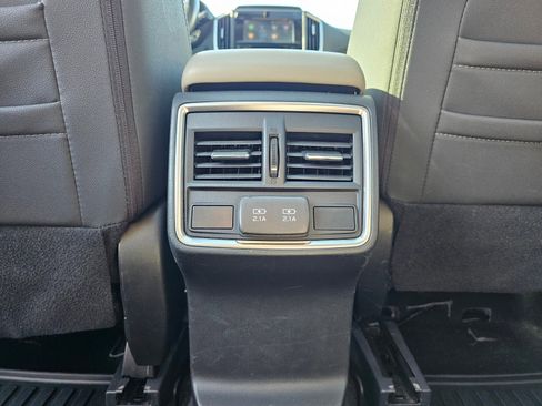 Used 2021 Subaru Forester Premium w/ Popular Package #1 image 24