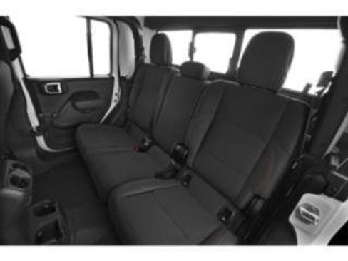 Used 2025 Jeep Gladiator Sport AWD/4WD image 8