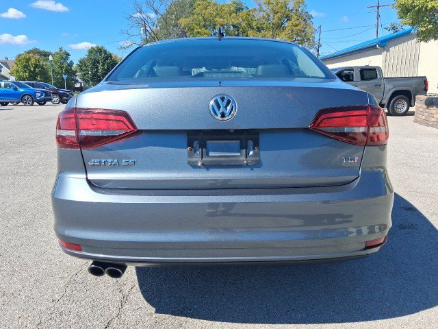 Used 2017 Volkswagen Jetta SE FWD image 5