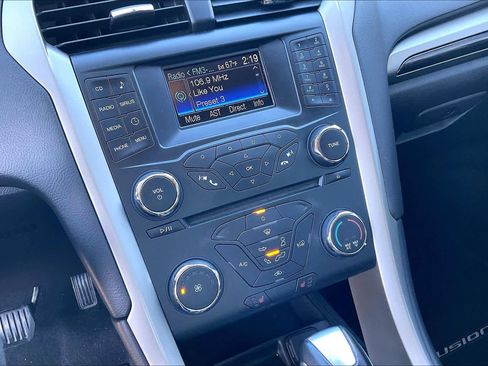 Used 2013 Ford Fusion SE image 31