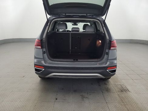 Used 2023 Volkswagen Taos SE FWD image 29