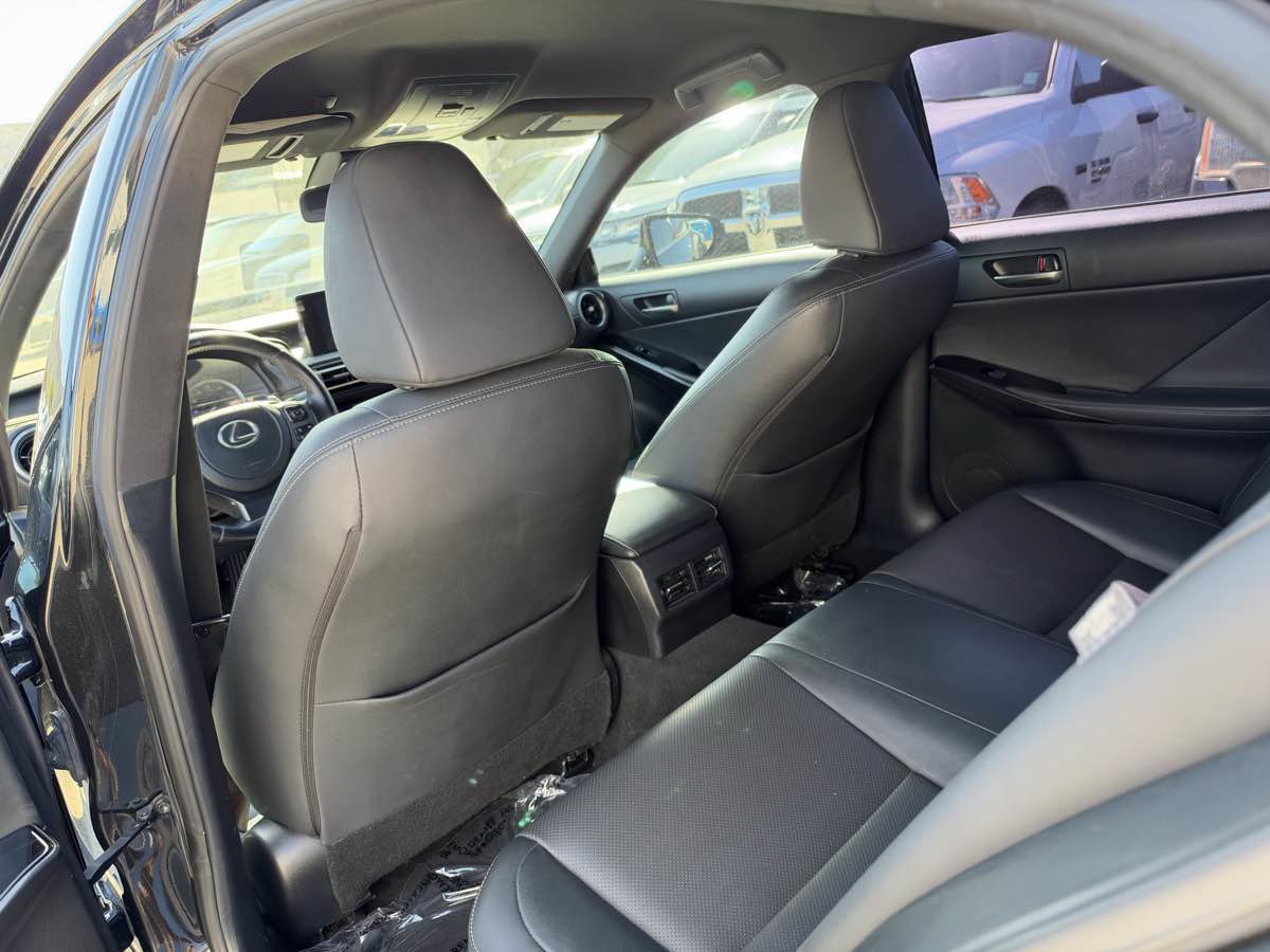 Used 2022 Lexus IS 300 w/ Accessory Package RWD image 20