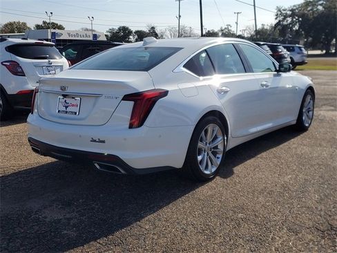 Used 2025 Cadillac CT5 Premium Luxury image 3