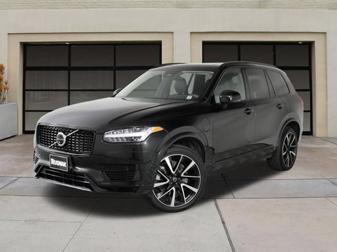 Certified 2023 Volvo XC90 T8 Plus w/ Protection Package Premier AWD/4WD image 3