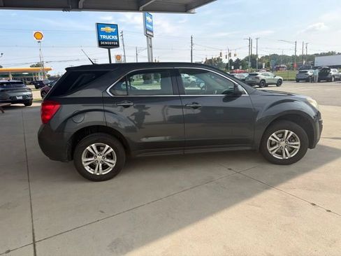 Used 2011 Chevrolet Equinox LS w/ Bluetooth Package FWD image 6
