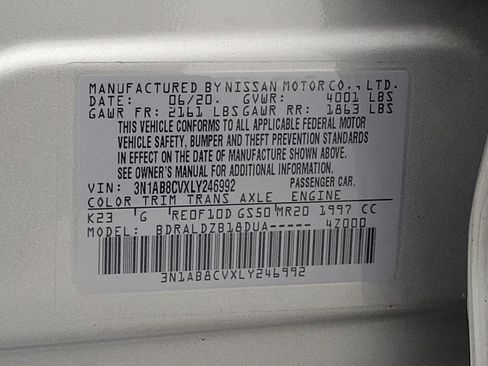 Used 2020 Nissan Sentra SV image 33