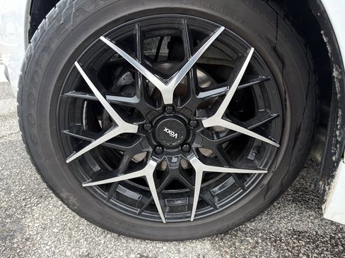 Used 2012 Chevrolet Impala LTZ image 20