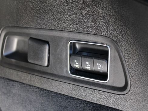 Certified 2022 Mercedes-Benz GLS 450 4MATIC w/ AMG Line Exterior image 28