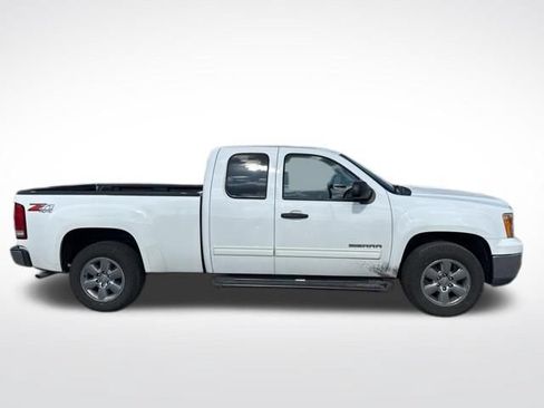 Used 2013 GMC Sierra 1500 SLE w/ Power Tech Package AWD/4WD image 8