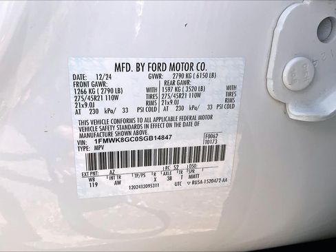 Certified 2025 Ford Explorer ST w/ Sun And Sound Package AWD/4WD image 35