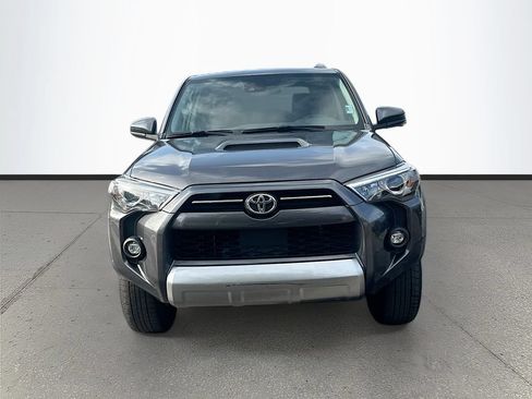 Used 2022 Toyota 4Runner TRD Off-Road AWD/4WD image 2